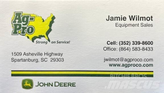 John Deere 3033R Manji traktori