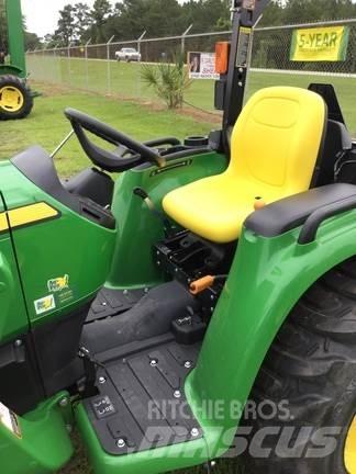 John Deere 3038E Manji traktori