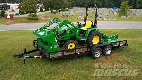 John Deere 3038E Manji traktori