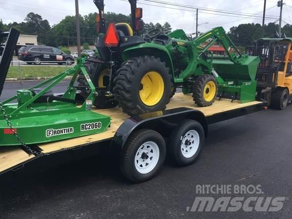 John Deere 3038E Manji traktori