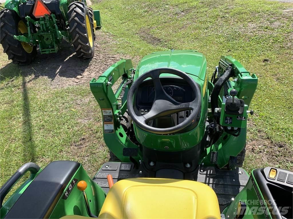 John Deere 3038E Manji traktori