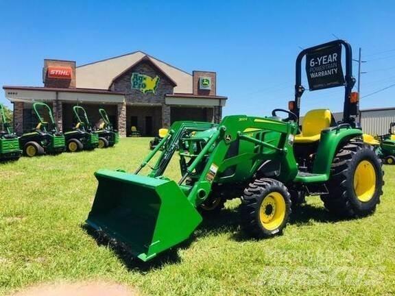 John Deere 3038E Manji traktori