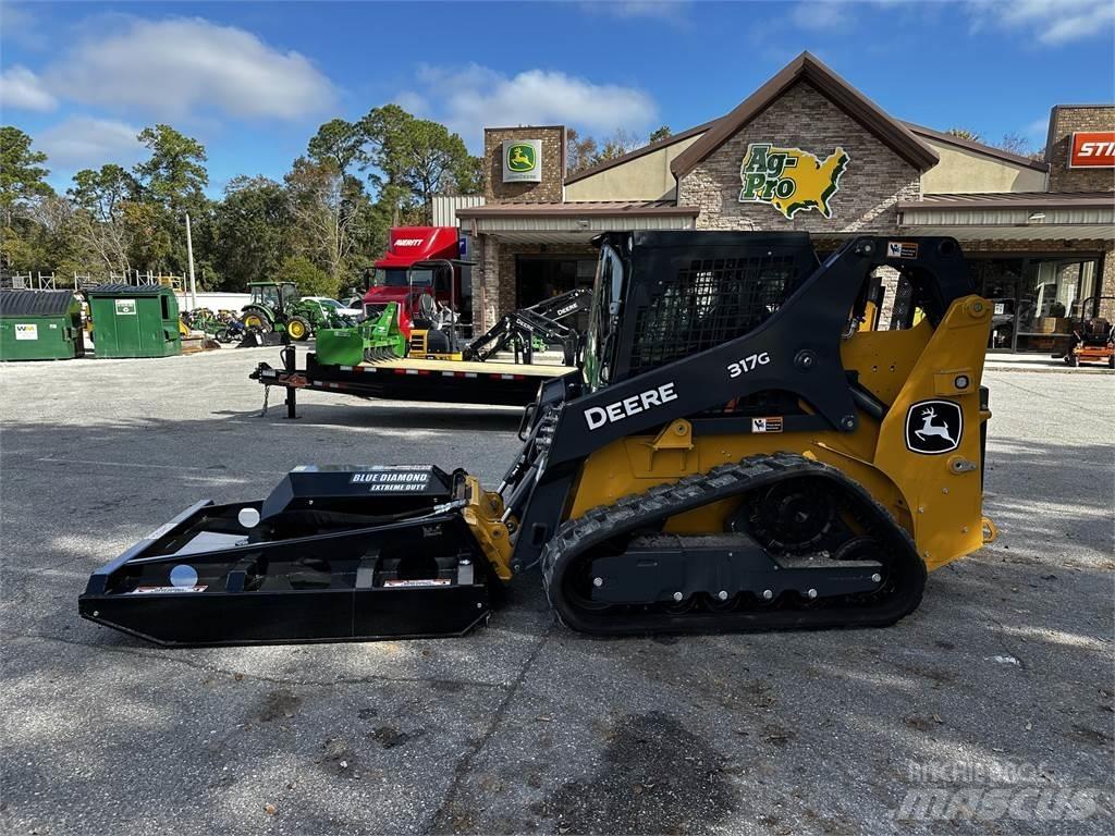 John Deere 317G Mini utovarivači