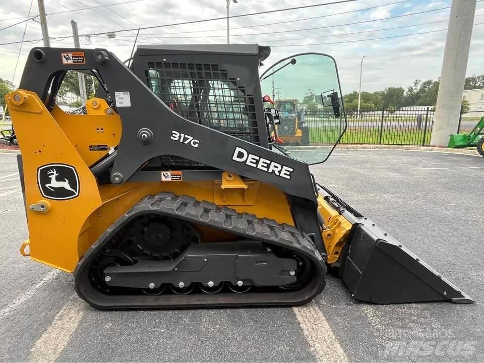 John Deere 317G Mini utovarivači