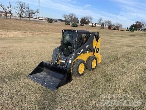 John Deere 318G Skid steer mini utovarivači