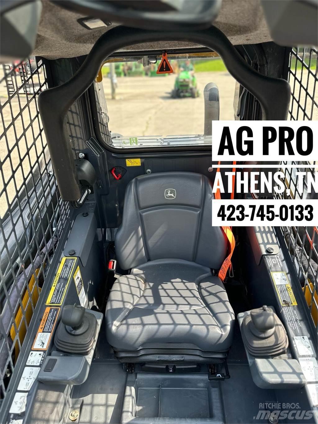 John Deere 324G Skid steer mini utovarivači