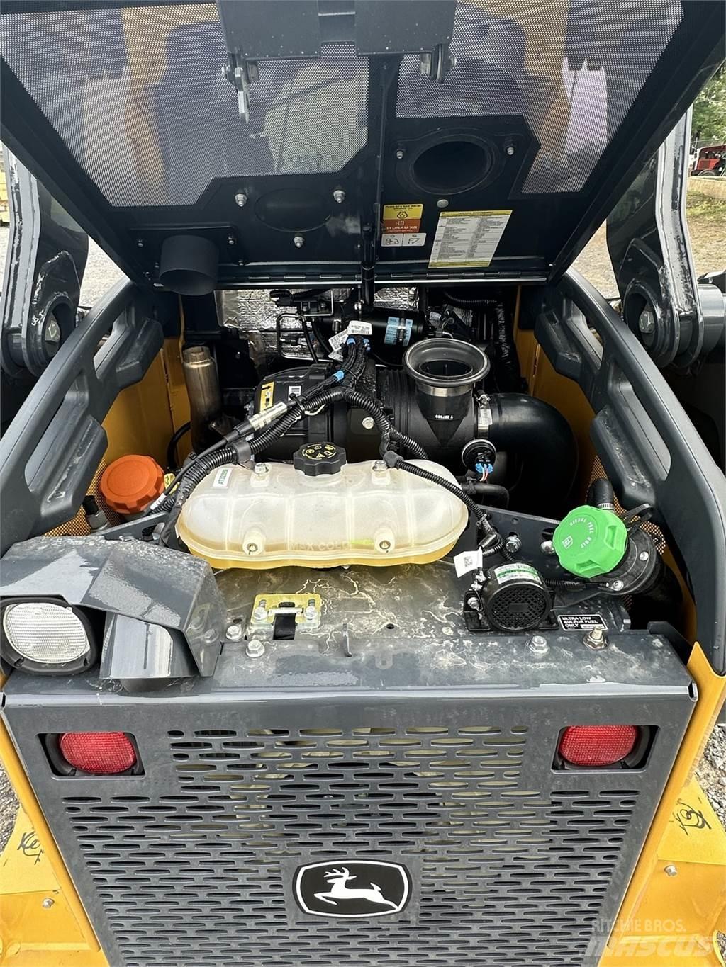 John Deere 325G Mini utovarivači