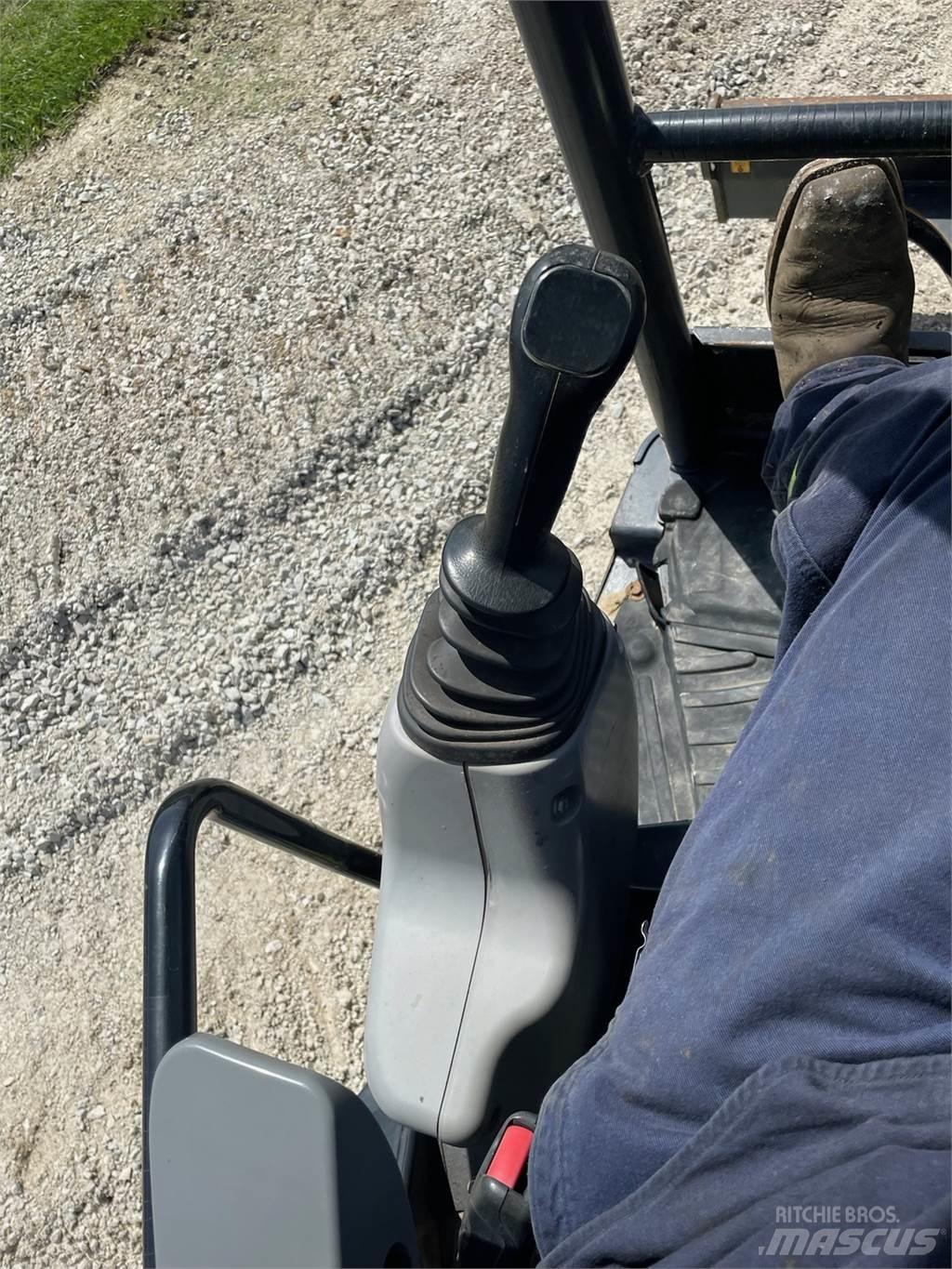 John Deere 35G Mini bageri < 7t