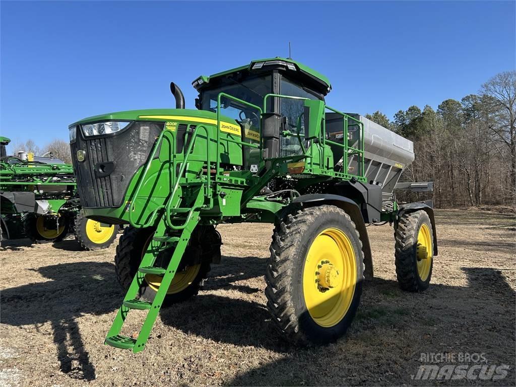 John Deere 400R Vučene prskalice
