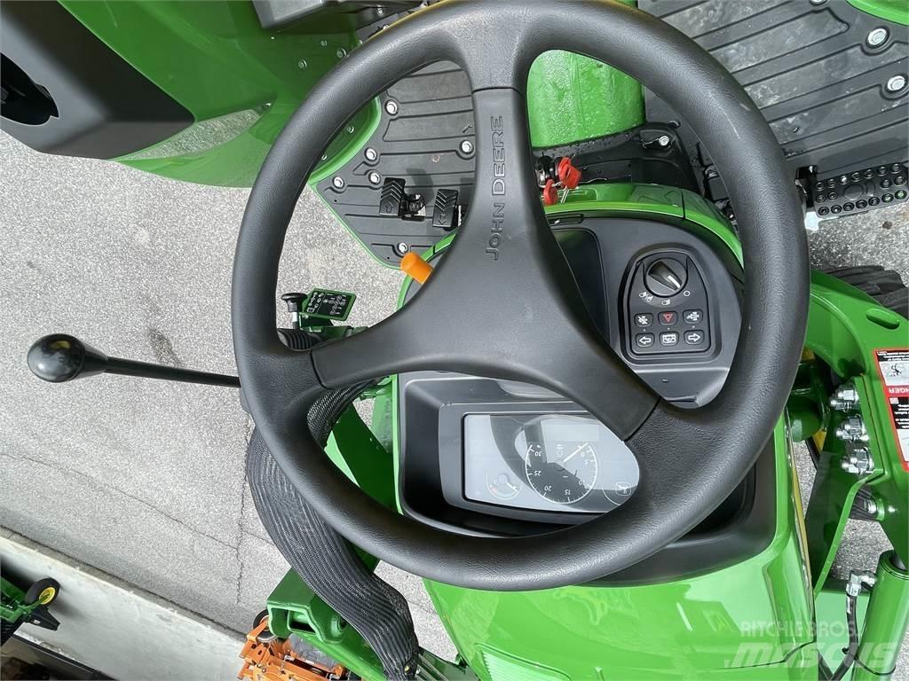 John Deere 4052M Traktori