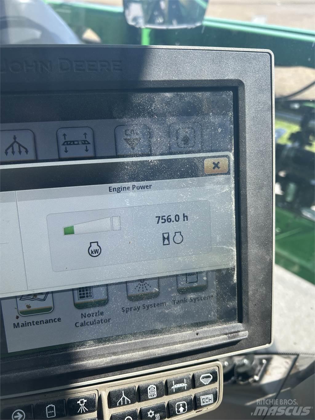 John Deere 408R Vučene prskalice