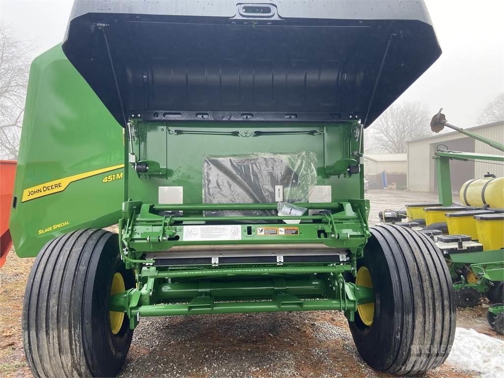 John Deere 451M Prese/balirke za rolo bale