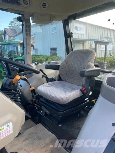 John Deere 5067E Traktori