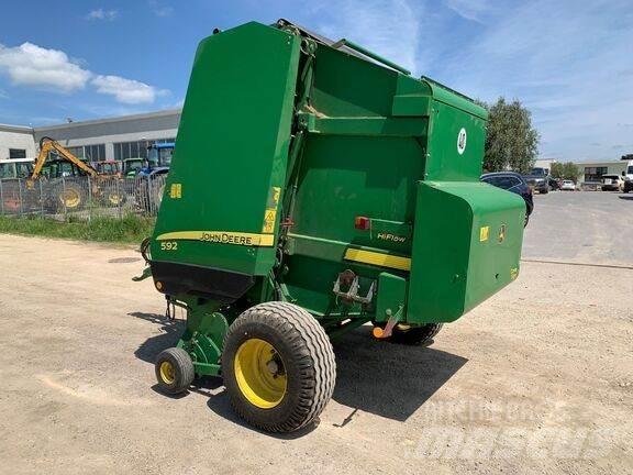 John Deere 592 Prese/balirke za rolo bale