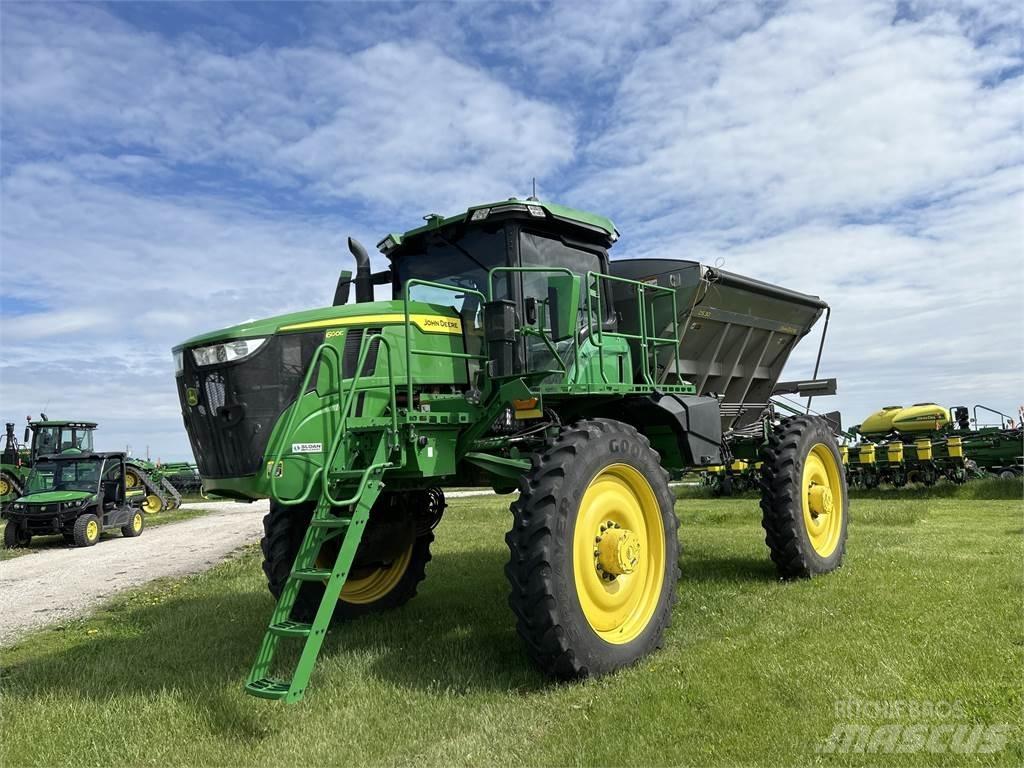 John Deere 600R Vučene prskalice