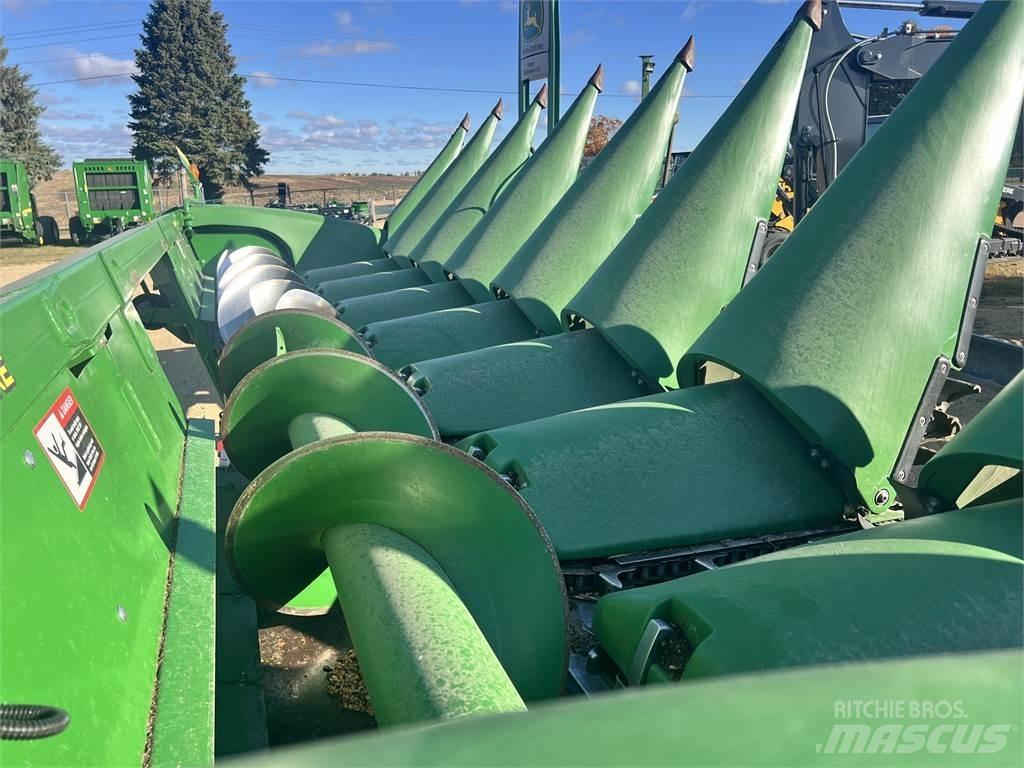 John Deere 608C Dodatna oprema za kombajne
