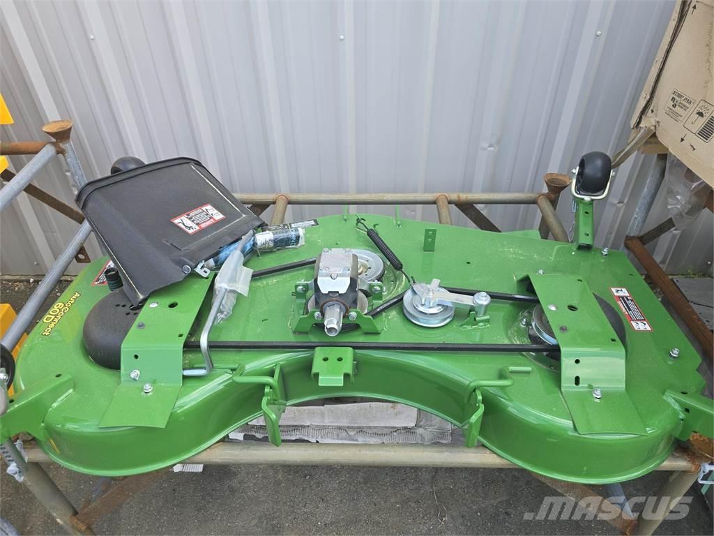 John Deere 60D Traktorske kosilice