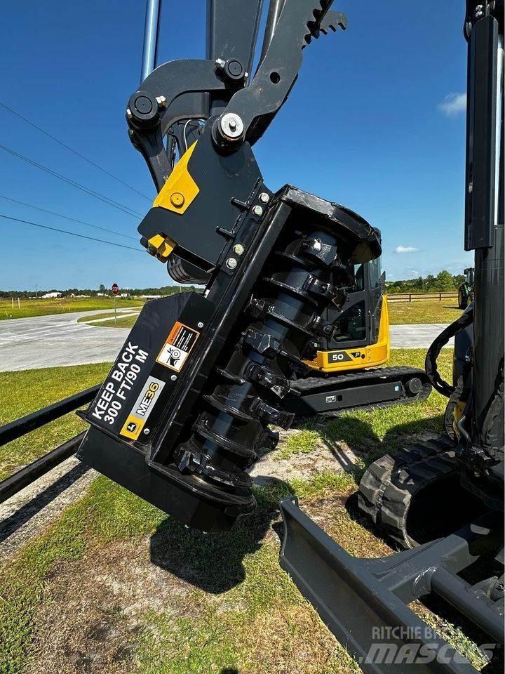 John Deere 60P Bageri guseničari