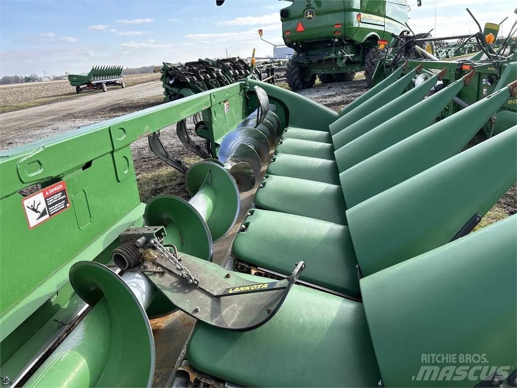 John Deere 708C Dodatna oprema za kombajne