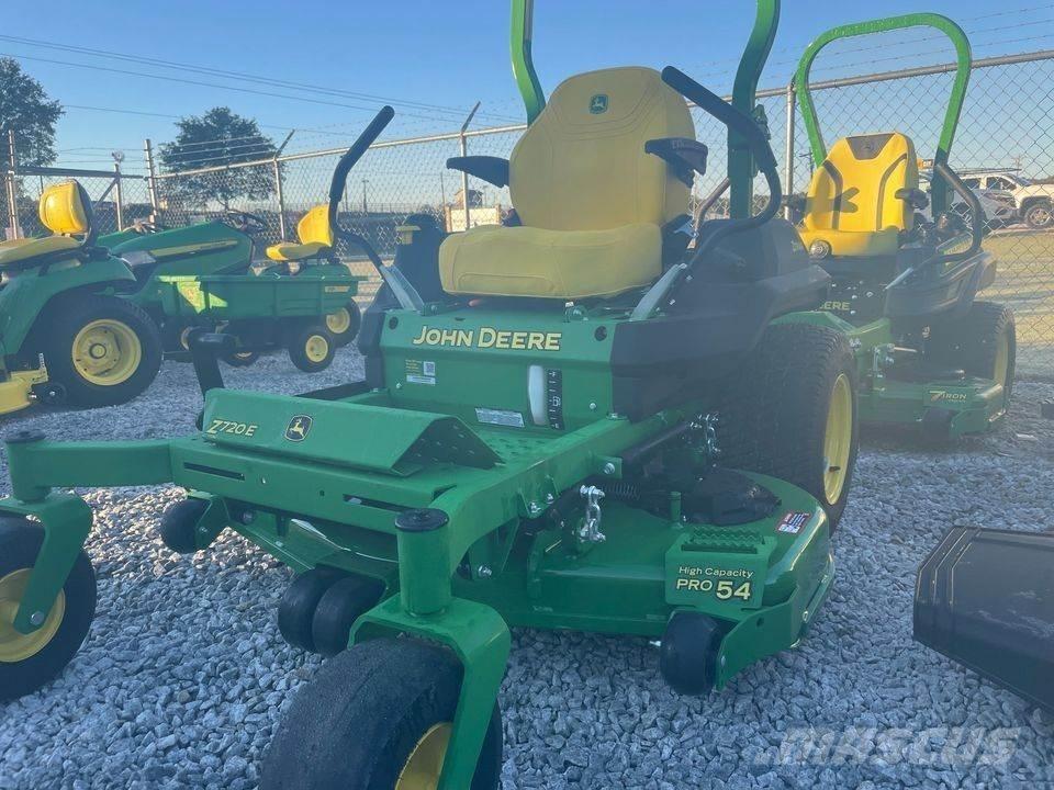 John Deere 720E Zero turn kosilice