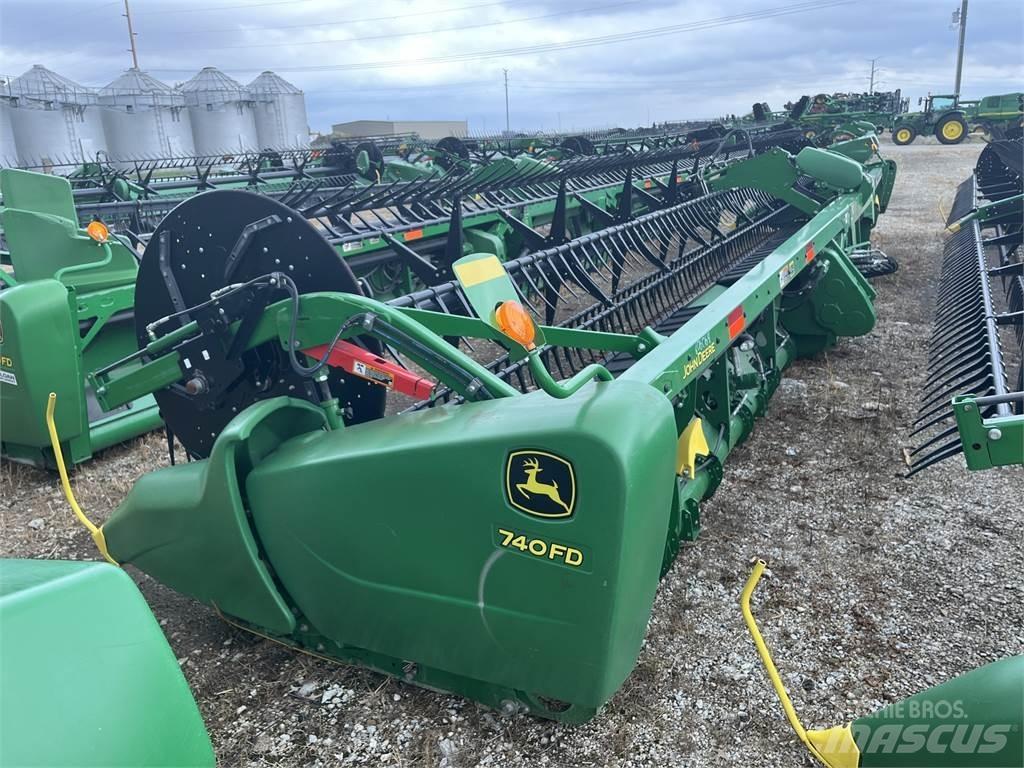 John Deere 740FD Dodatna oprema za kombajne