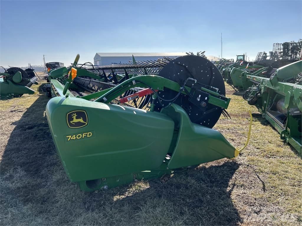 John Deere 740FD Dodatna oprema za kombajne
