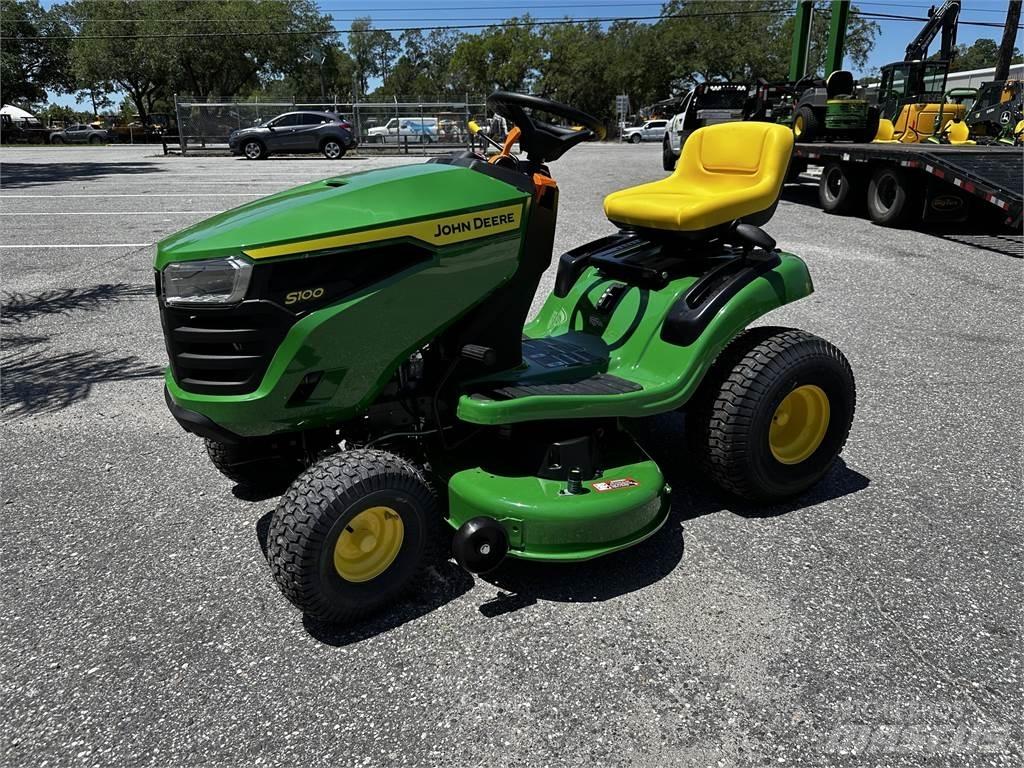 John Deere S100 Traktorske kosilice
