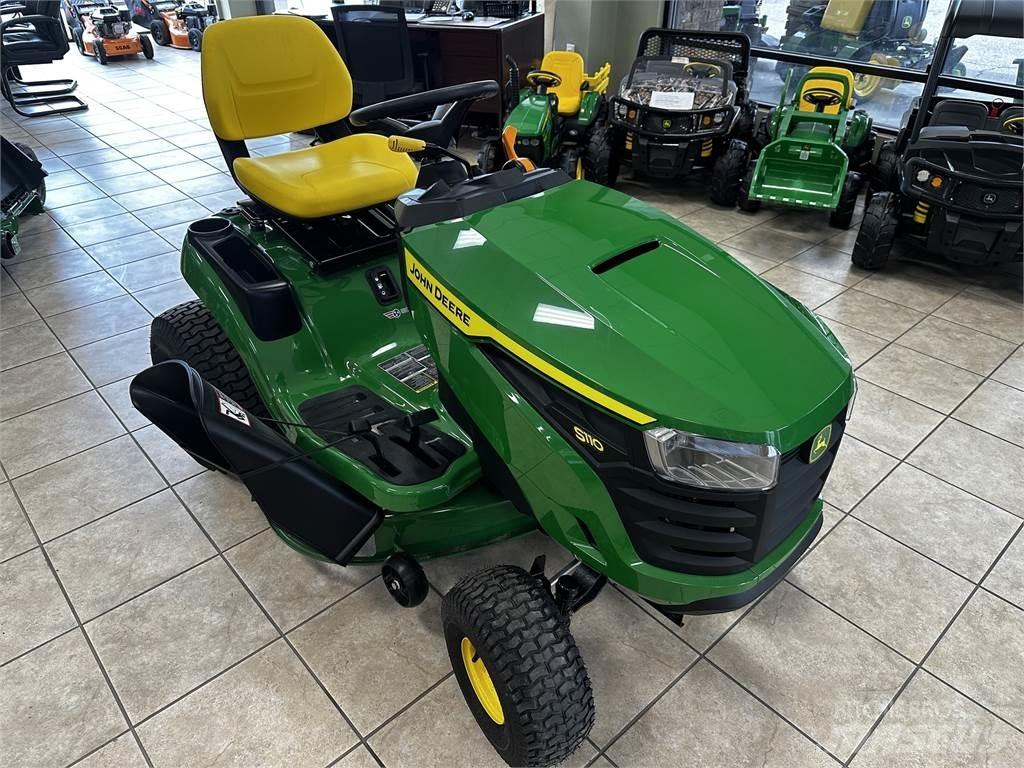 John Deere S110 Traktorske kosilice