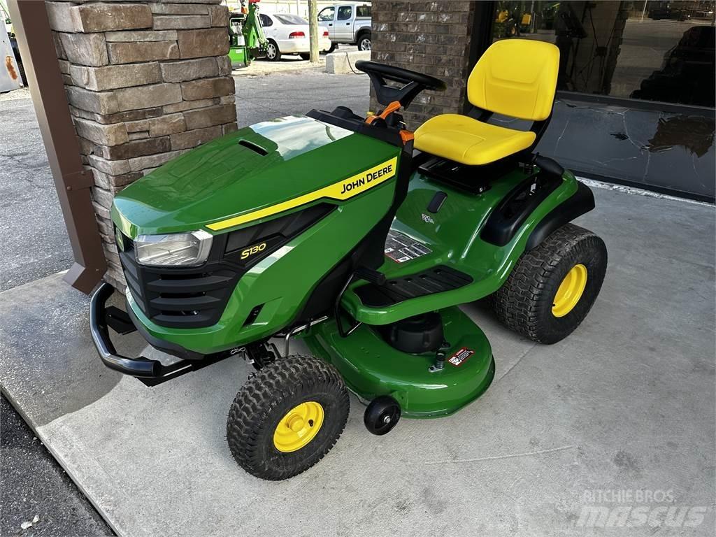 John Deere S130 Traktorske kosilice