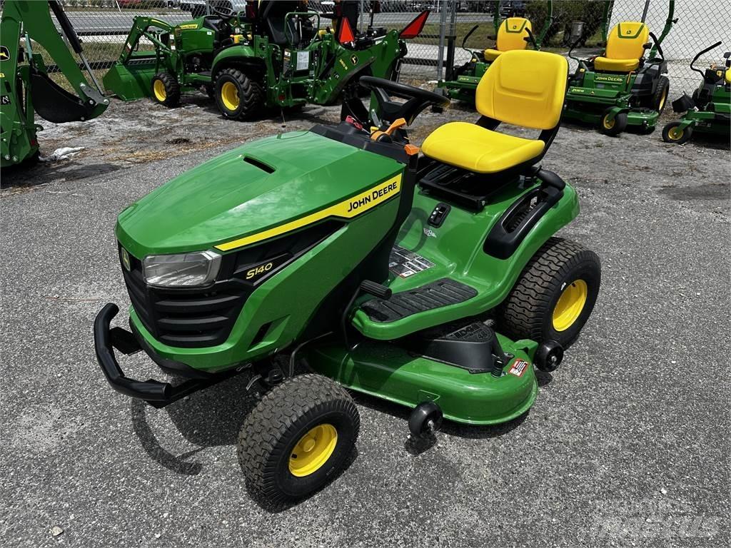John Deere S140 Traktorske kosilice