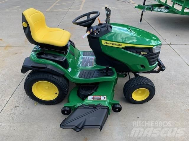 John Deere S180 Manji traktori
