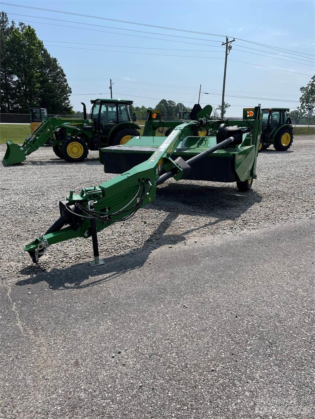 John Deere S300 Uređaji za kosačice