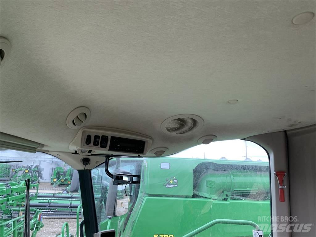John Deere S680 Kombajni