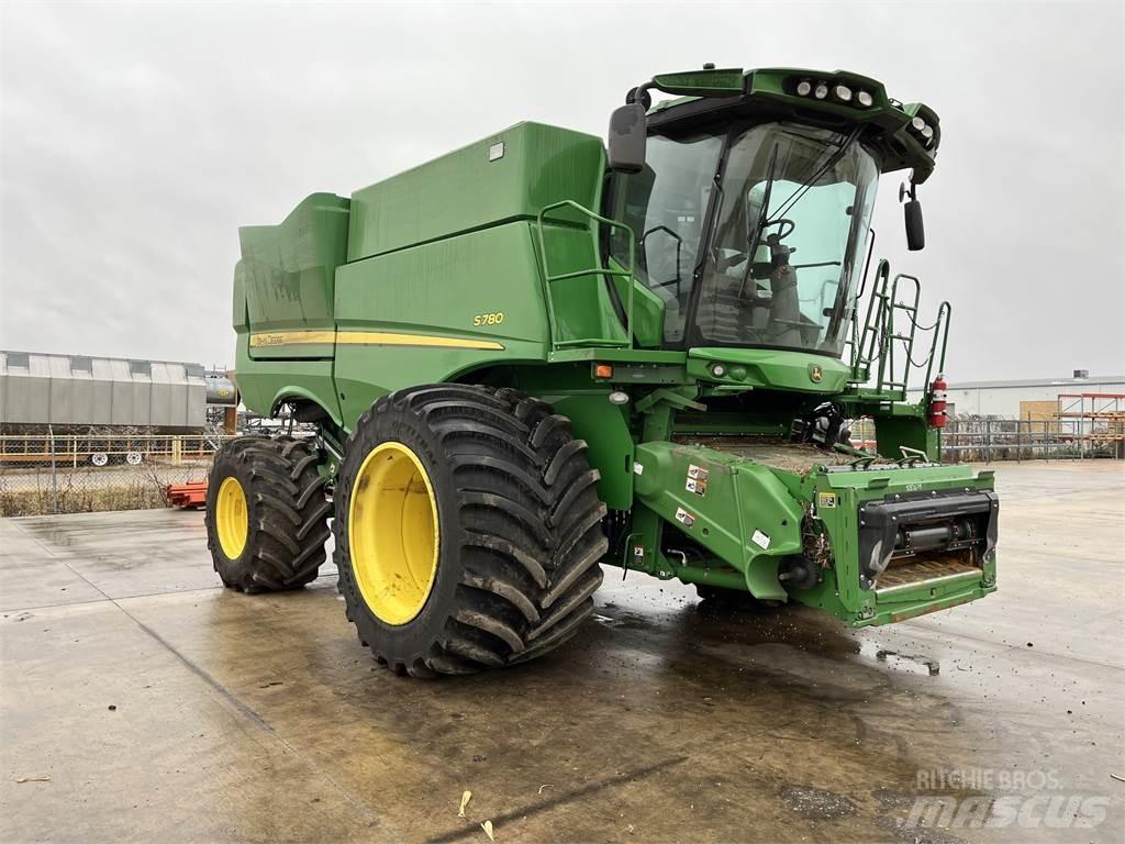 John Deere S780 Kombajni