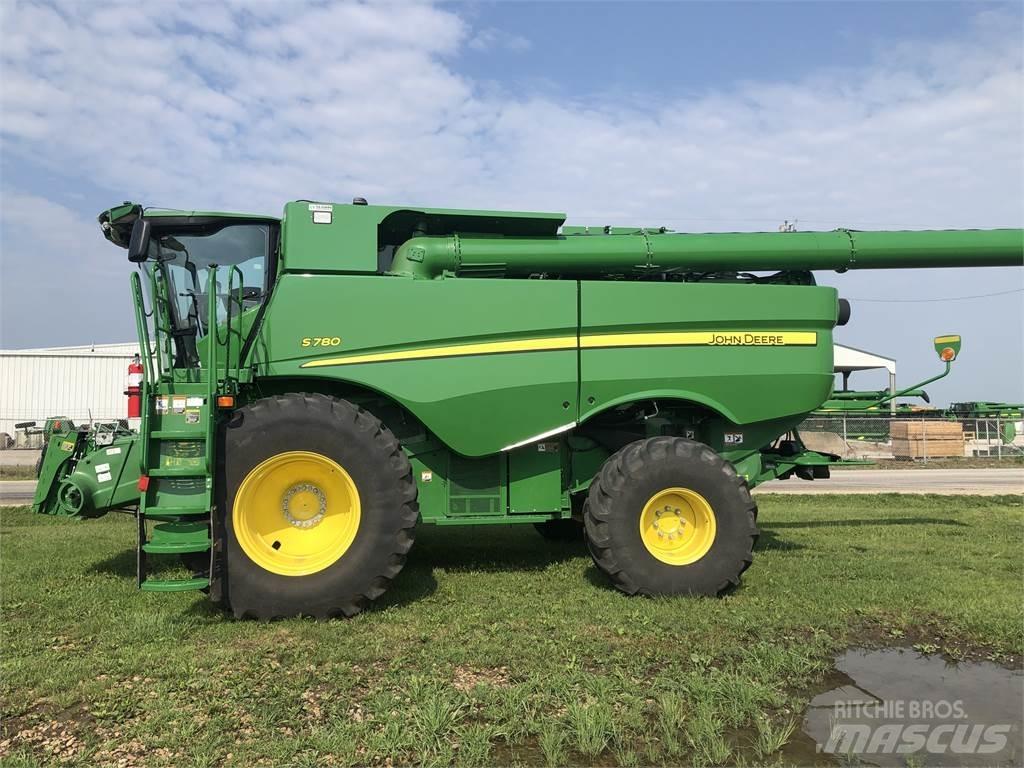 John Deere S780 Kombajni