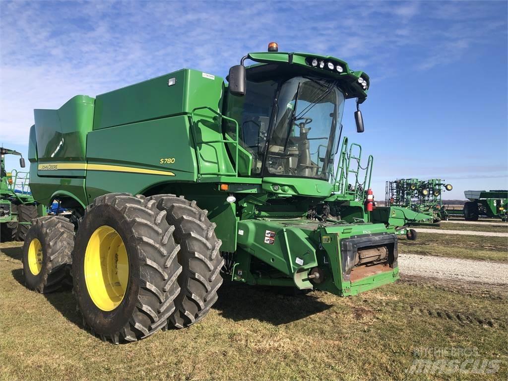 John Deere S780 Kombajni