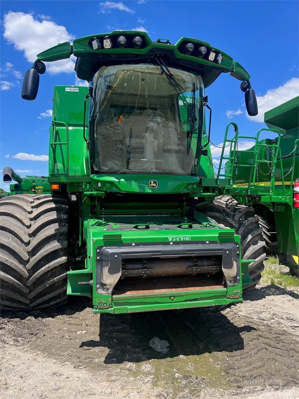 John Deere S790 Kombajni