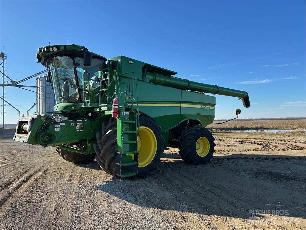 John Deere S790 Kombajni