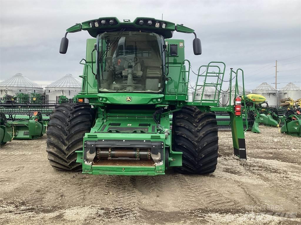 John Deere S790 Kombajni