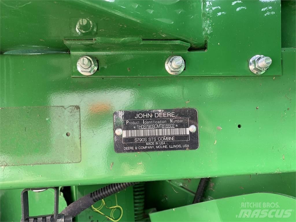 John Deere S790 Kombajni