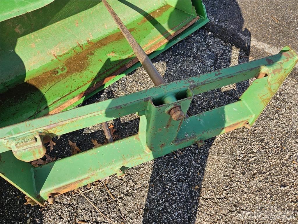 John Deere SE Ostala oprema za žetvu stočne hrane