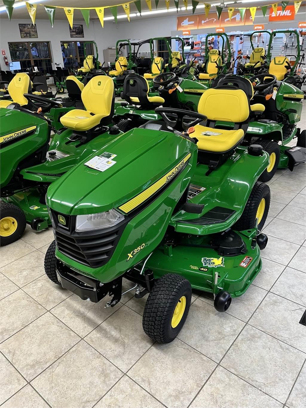 John Deere X350 Manji traktori
