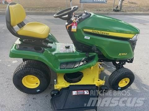 John Deere X350 Manji traktori