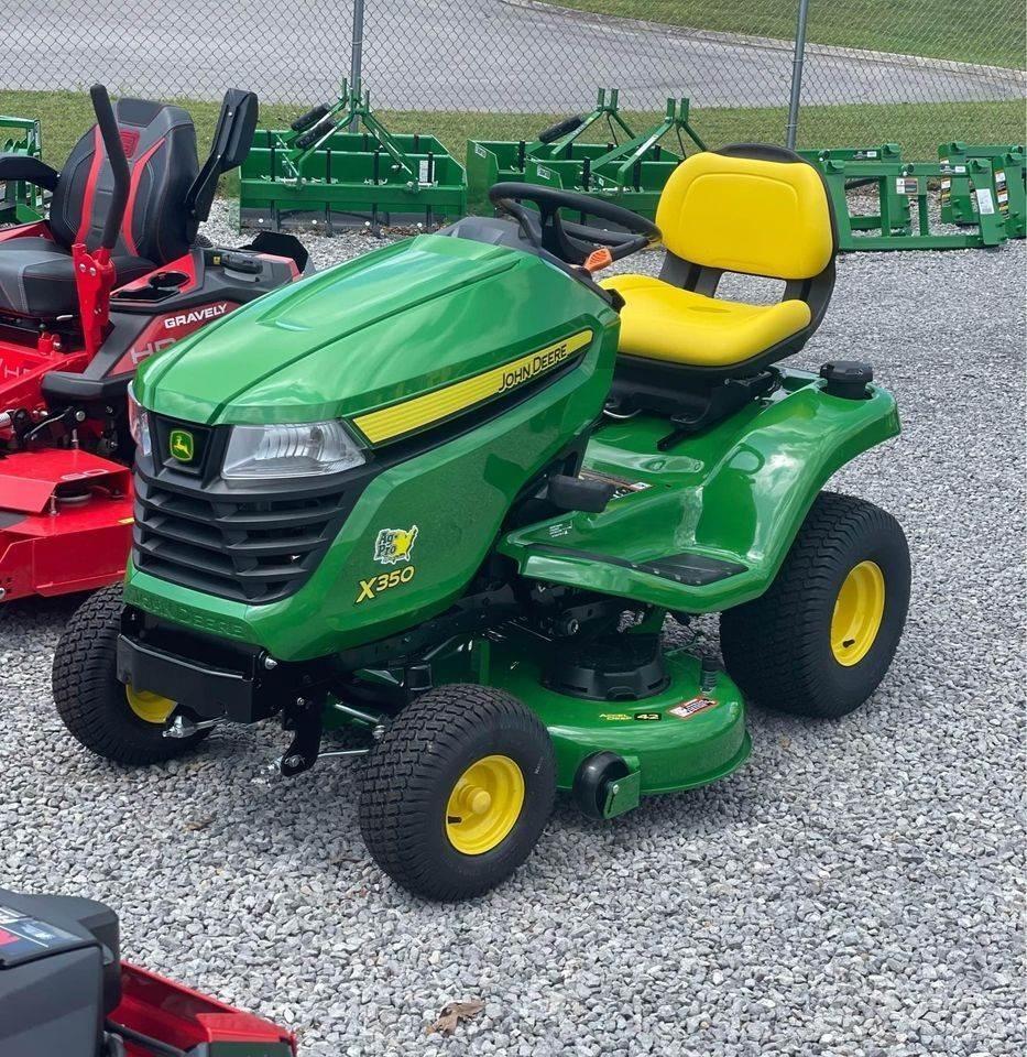 John Deere X350 Manji traktori