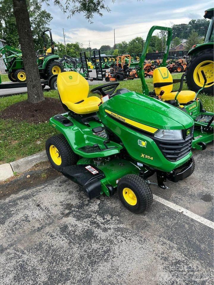 John Deere X354 Manji traktori
