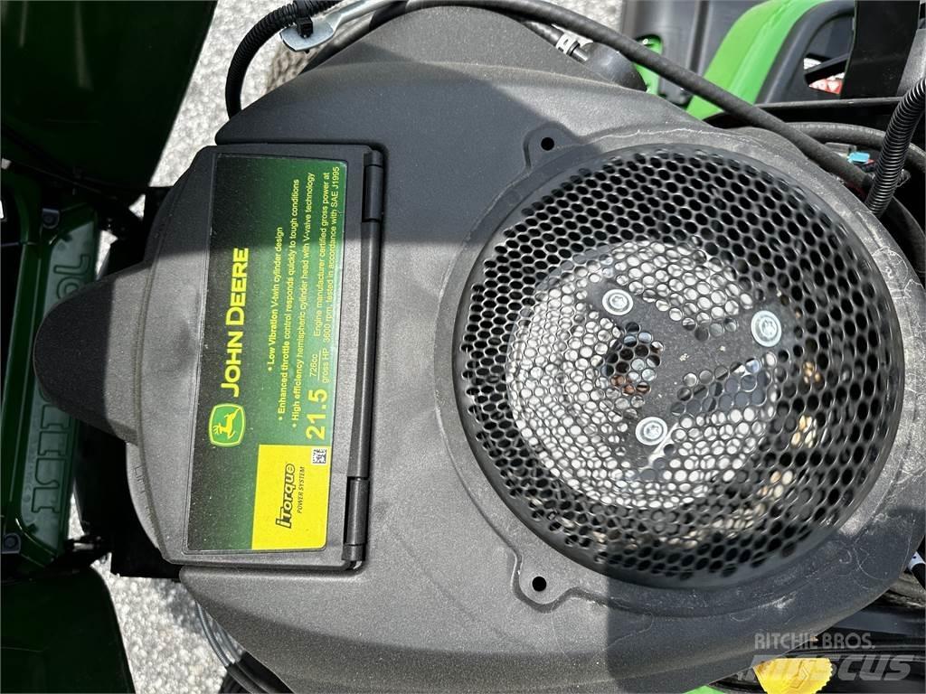 John Deere X370 Manji traktori