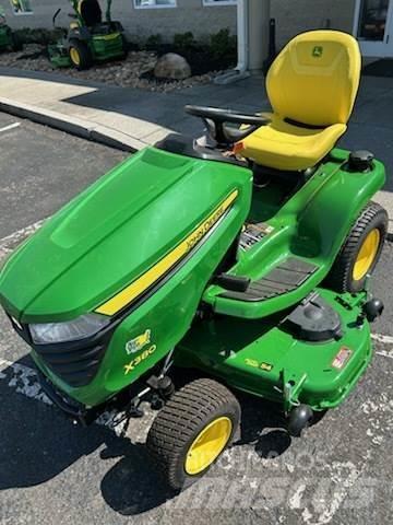 John Deere X380 Traktorske kosilice