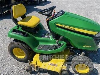 John Deere X380 Manji traktori