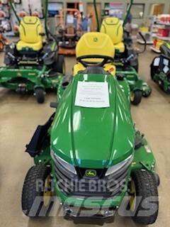 John Deere X390 Manji traktori