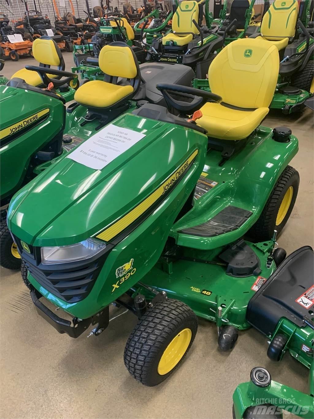 John Deere X390 Manji traktori